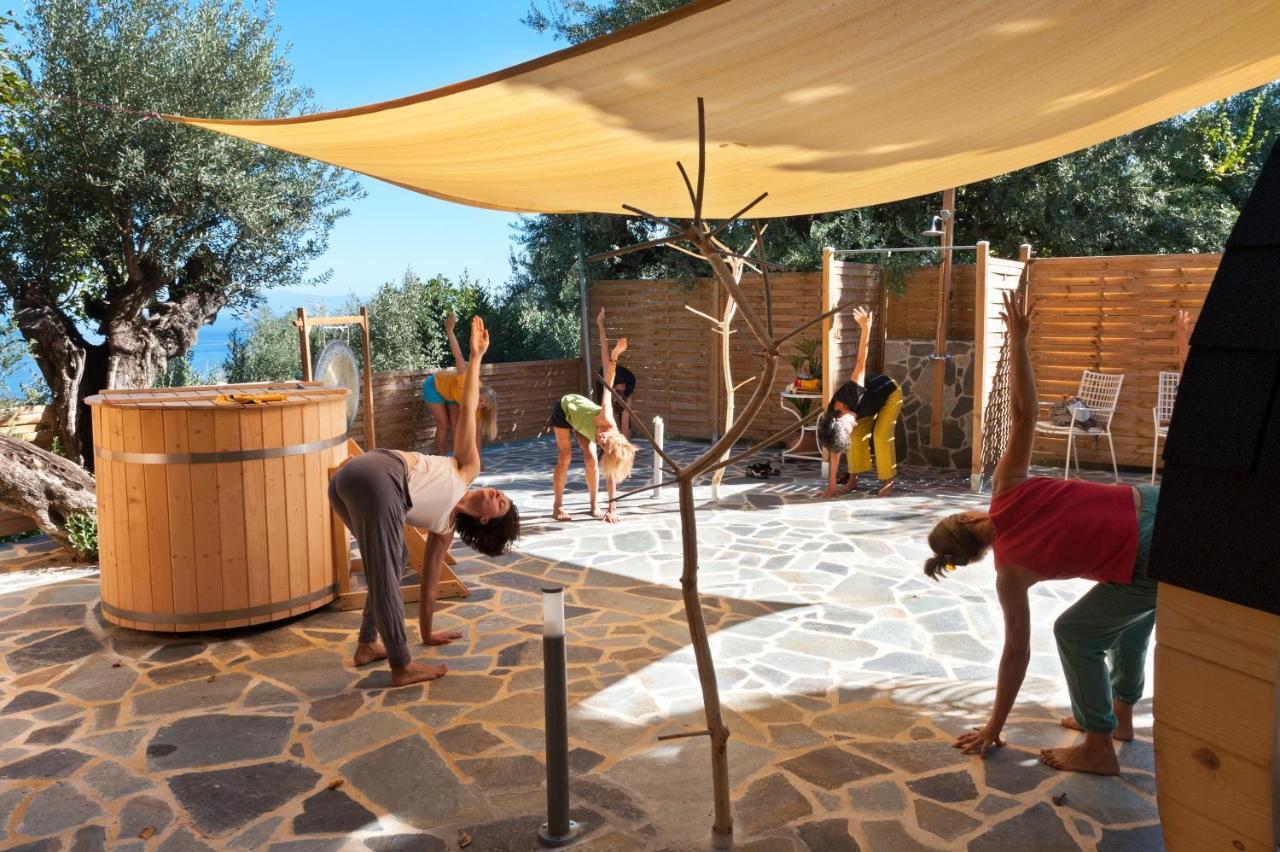 Studios Kyparissi & Spa Tirós Exterior foto